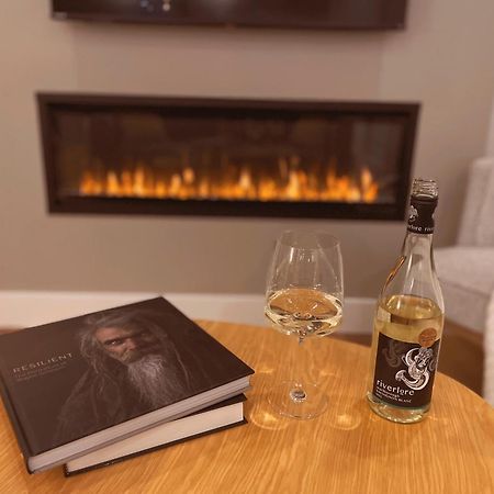 Elora'S Irvine River Suite Zewnętrze zdjęcie